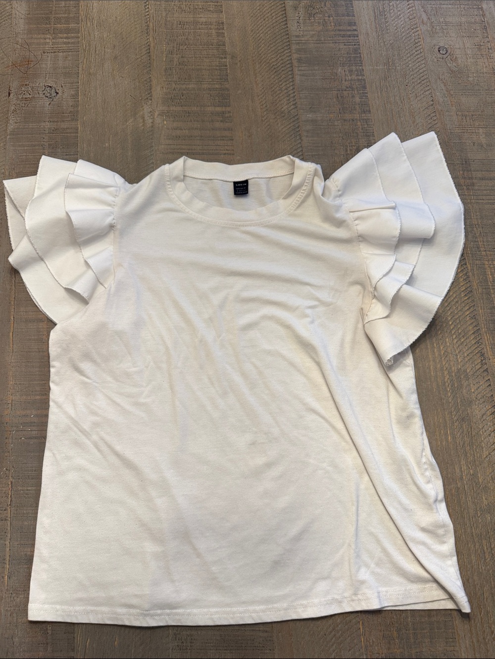 SHEIN White Ruffle Sleeve Short Sleeve Tee